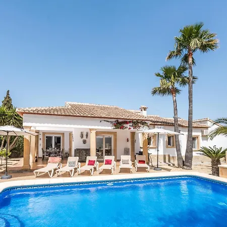 Casa La Siesta Villa *