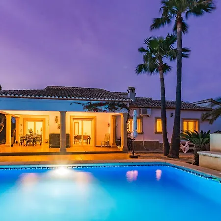 Casa La Siesta Willa *
